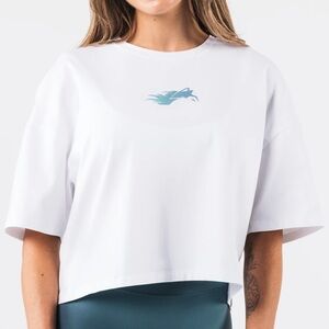 NWT Wolf Crop Tee - Washed White